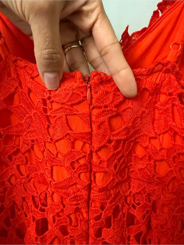 ASTR The Label LACE A LINE MIDI DRESS Sz: S - Image 7
