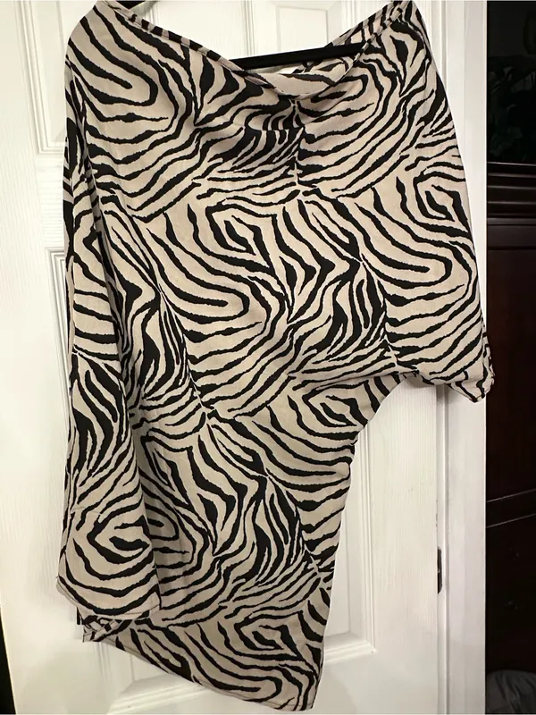 SHEIN Black and Beige Zebra-Print One-Shoulder Dress - Image 2