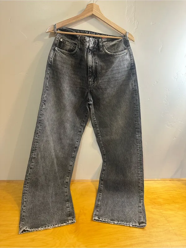 Superdry Mid Rise Wide Leg Jeans Black Wash 28/30 New - Image 3