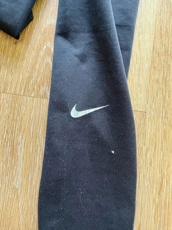 Nike High Waisted Black Leggings - Image 5