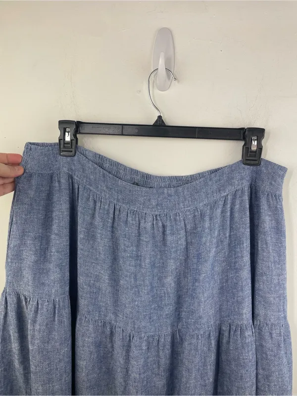 Matty M Blue Chambray Tiered A-Line Midi Skirt size XXL - Image 10