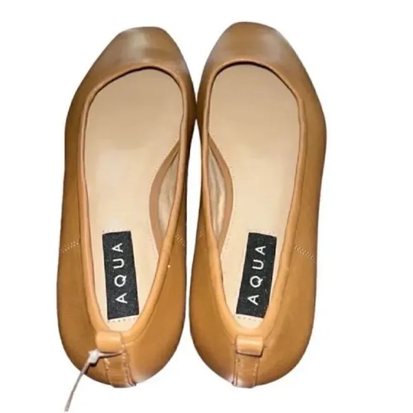 Aqua Leather Tan Flats/Shoes(Size 8.5M) - Image 6