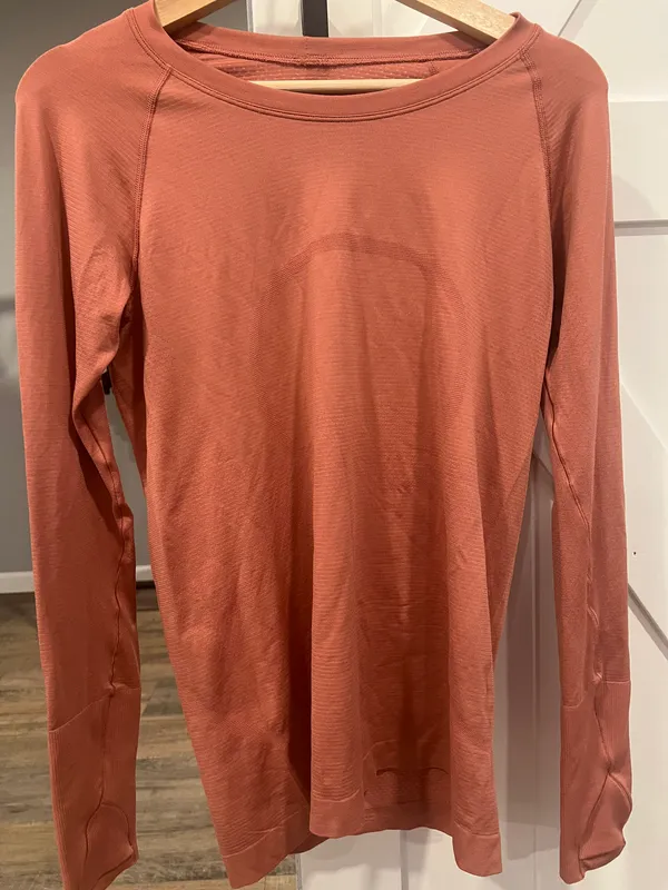 Lululemon Swiftly Tech Long Sleeve - Image 2