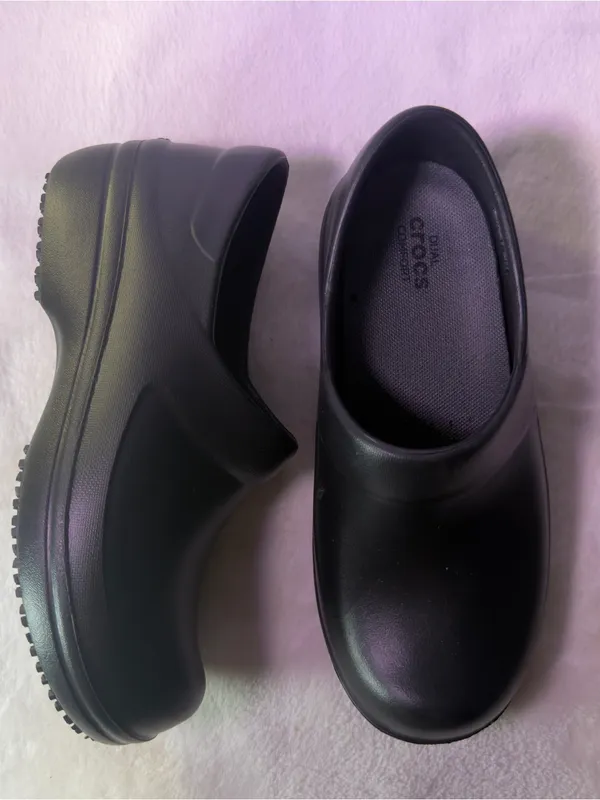 CROCS Women's Black Slip-On Clog - Image 5