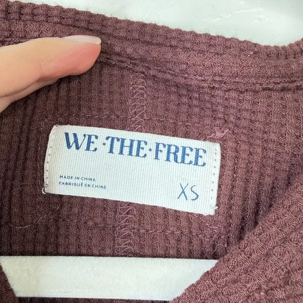 Free People We The Free Chocolate Combo All In Cuff Waffle Stitch Knit Top XS - Image 7