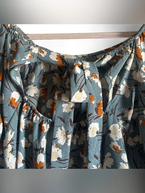 Sienna Sky Teal Blue Floral Off-Shoulder Puff Sleeve Top size M - Image 4