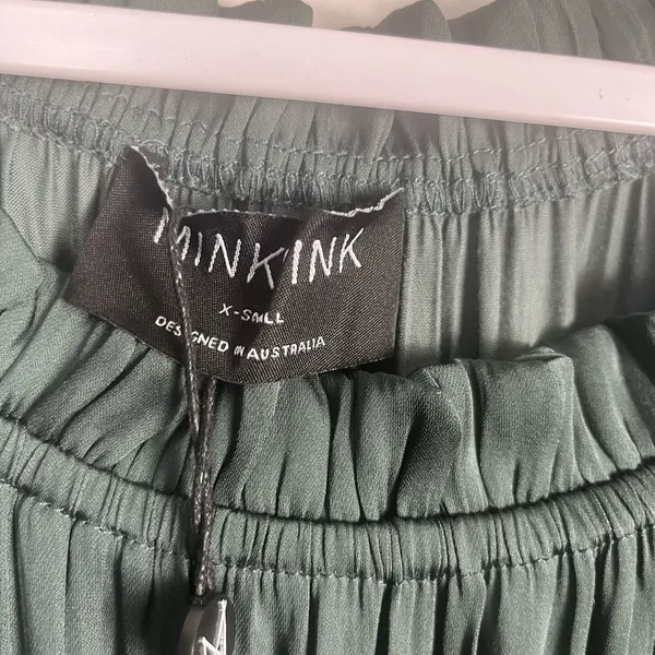 NWT MinkPink x Revolve Anya off shoulder Midi Dress in Dark teal size x-small - Image 4