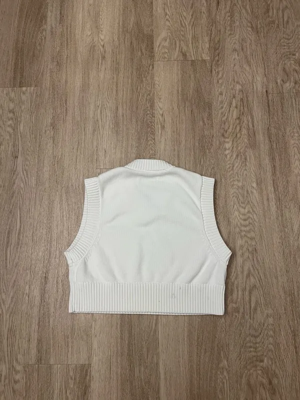 aritzia sweater vest - Image 2