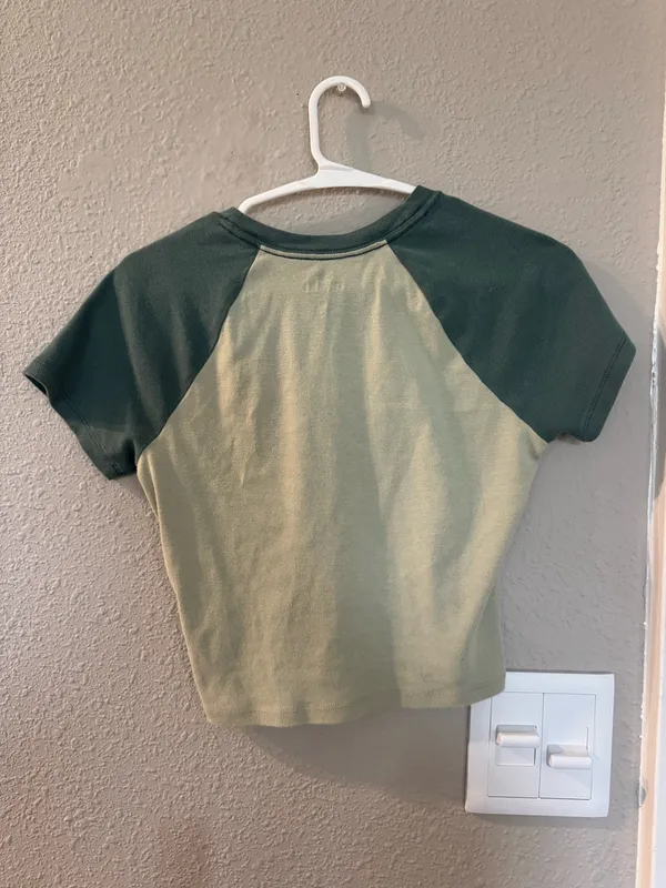 Hollister Baby Tee - Image 2
