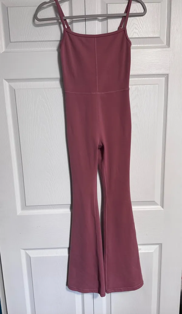 Aritzia Wilfred Jumpsuit Flare Free Kick - Image 2