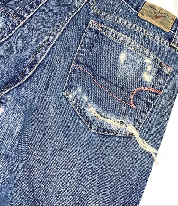 American Eagle Jeans - Image 9