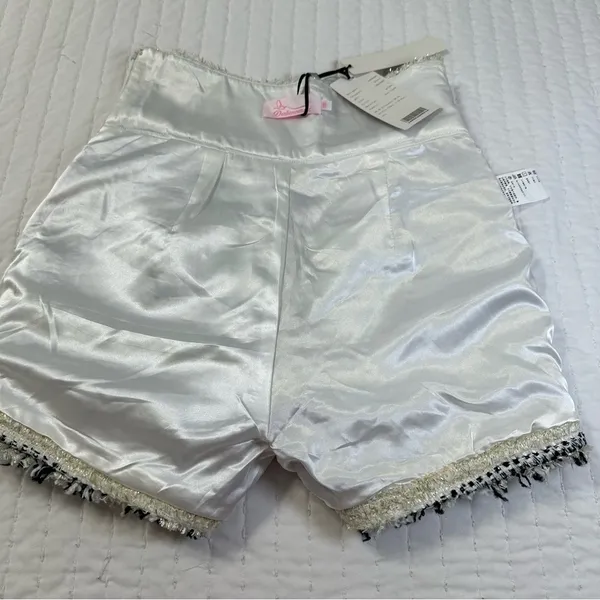 Elegant Wool Blend Golden High Waist Festive Striped Fringe Shorts in Size L - Image 13