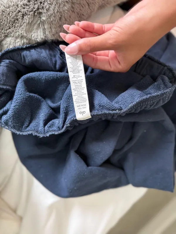 Alo Yoga Sweatpants - Image 4