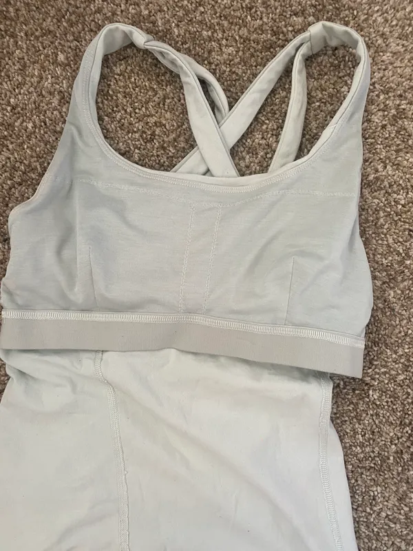 Lululemon tank top - Image 4