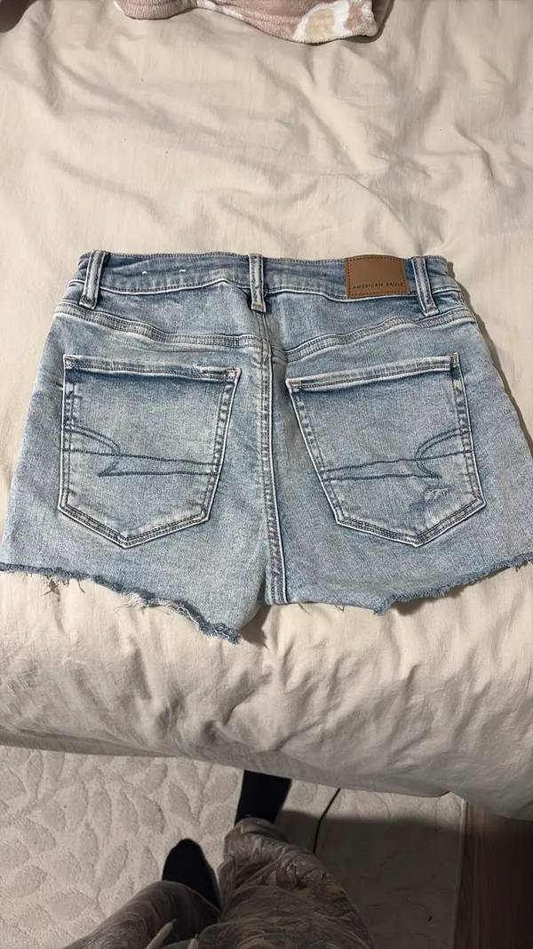 American Eagle Shorts - Image 2