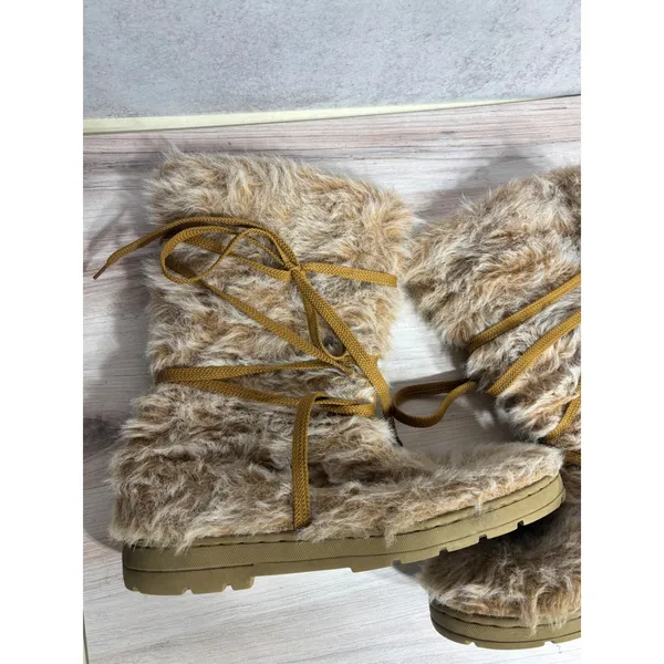 Lower East Side Wonens 11-12 Fuzzy‎ Faux Fur Winter Boots Lace Up Moccasin Style - Image 2