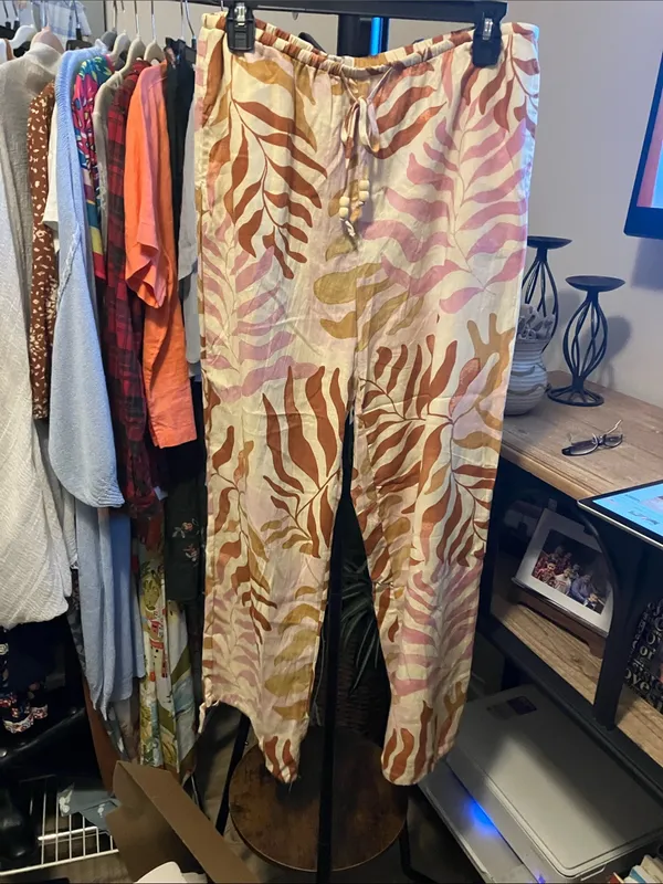 Nicole Miller Pink and Tan Zebra-Print Wide Leg - Image 2