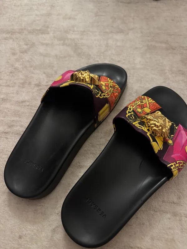 Medusa head slides Multiple Size 9 - Image 2