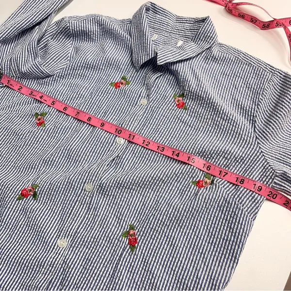 Granny‎ core button down top embroidered flowers collar blue white cotton blend - Image 7