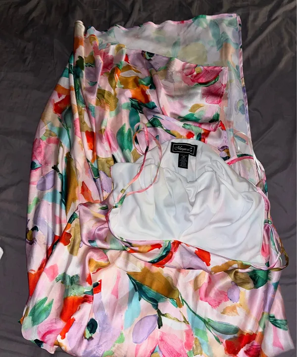 Morgan & Co flowly floral Formal Dress - Image 5
