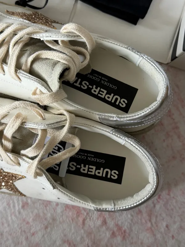 Golden Goose Off-White Leather Superstar Sneaker with Gold star - Image 3