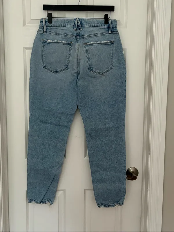 Good American Boyfriend Straight Jeans, Size 28 - Image 6