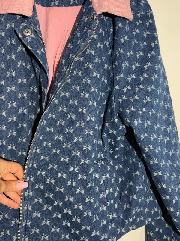Anthropologie Dot & Lu Quilted Blue Floral Jacket Pink Collar Missing Zipper - Image 8