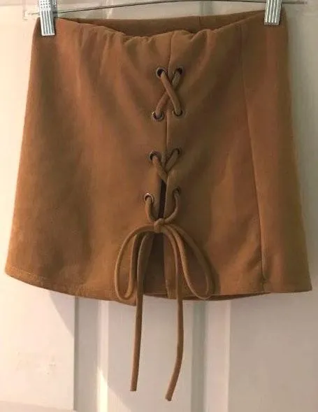 Boem Boutique Tan Lace Up Skirt - Image 2