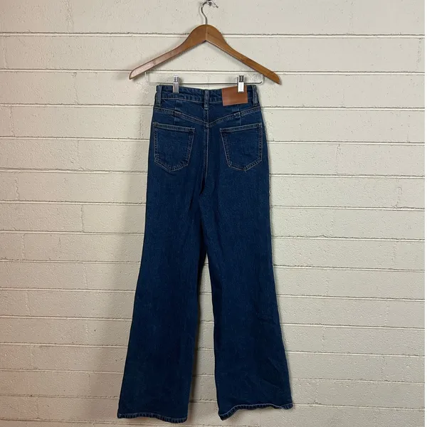 Princess Polly blue high-rise wide-leg jeans size 2 - Image 2