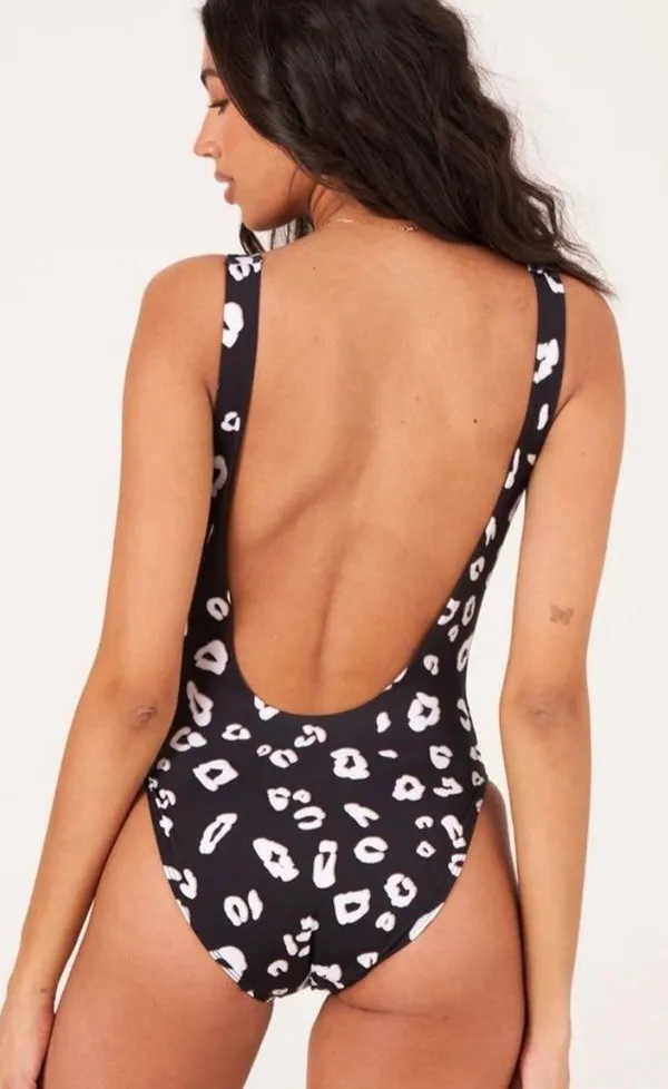 Onzie 🆕 NWOT | High Leg One Piece Swimsuit | Black White Leopard | S/M - Image 5