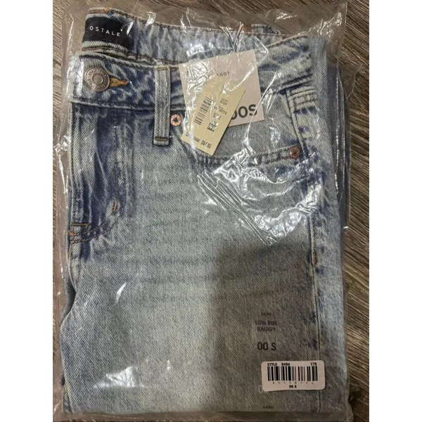 Aeropostale Low-Rise Baggy Jean - Image 5