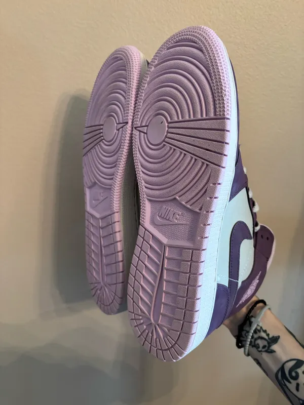 Air Jordan 1 Retro Mid GS 'Pro Purple' - Image 5