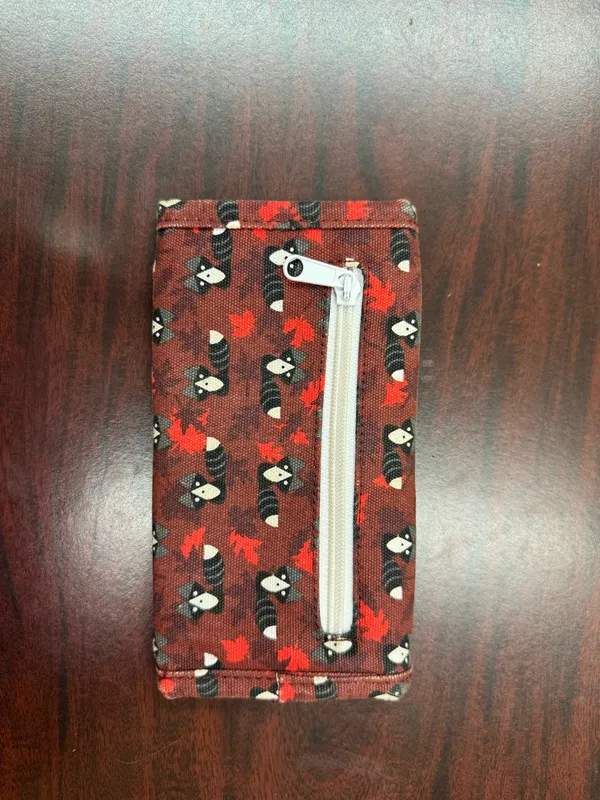 Kavu Raccon Print Big Spender Tri-Fold Wallet - Image 2