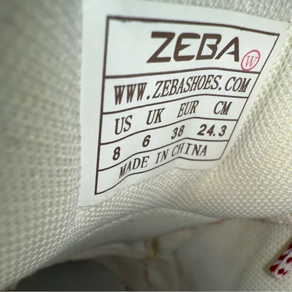 Like New Zeba Peppermint Hands Free Slip-On Walking Sneaker - Image 3
