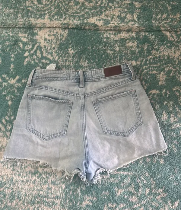 Shorts - Image 3