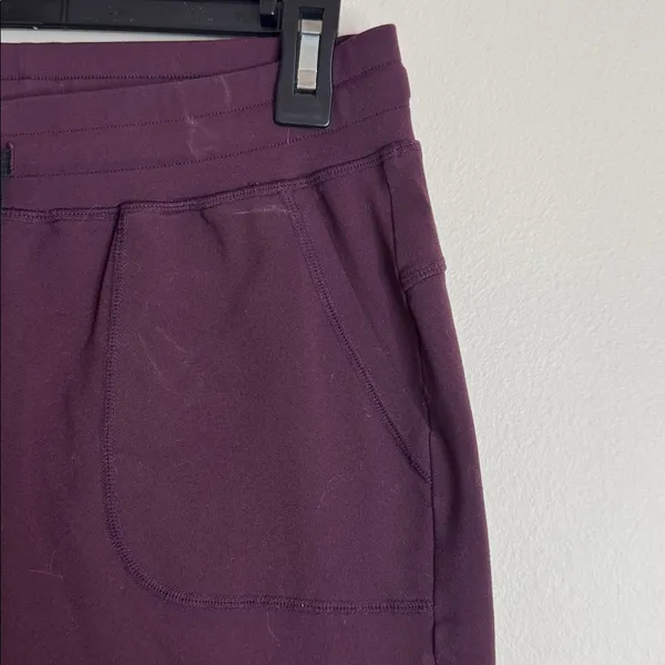 ZYIA Active Unwind Drawstring Tapered Joggers with pockets in Plum, size S - Image 8