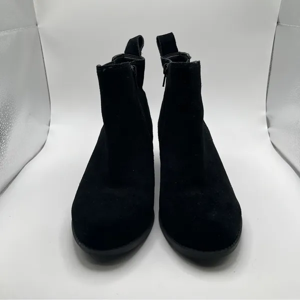 NWOB vionic water repellent suede ankle boots roseland black suede size 7 - Image 3
