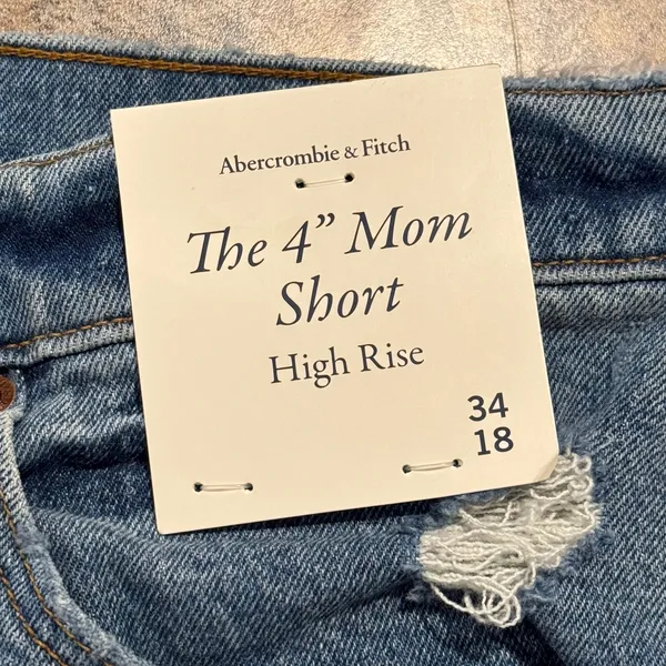 NWT Abercrombie Mom Denim Shorts High Rise Distressed Cutoff Blue 18 34 Y2K 90s - Image 4