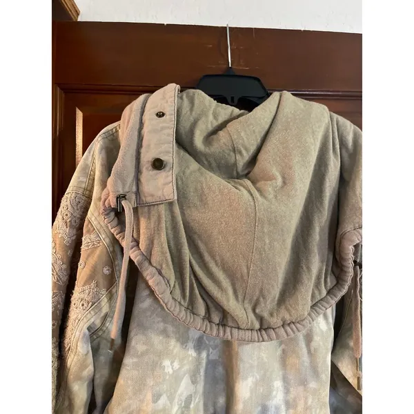 Free People embroidered sleeve Tie Dye layered denim parka jacket M - Image 13
