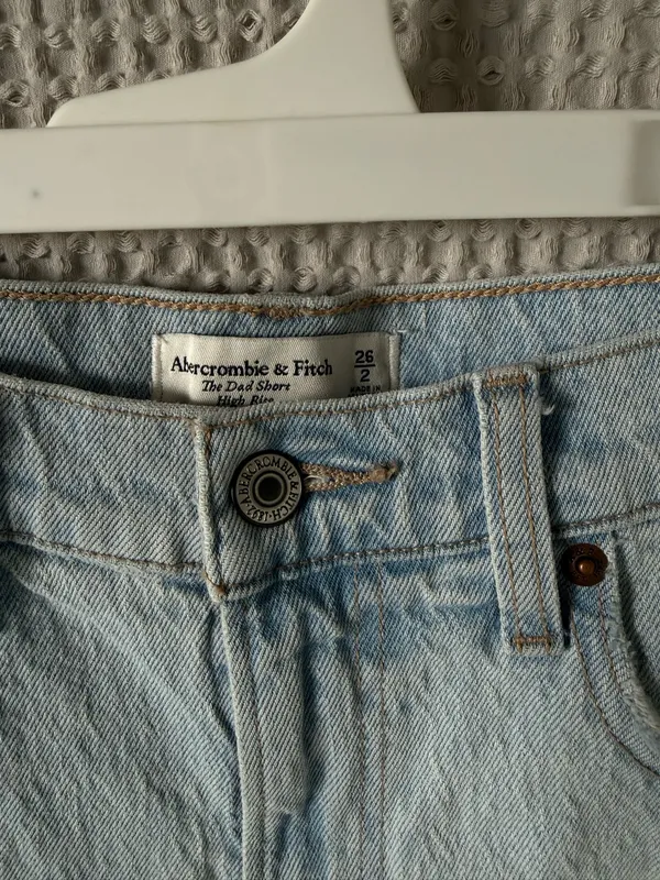 Abercrombie The Dad Shorts High-Rise - Image 2