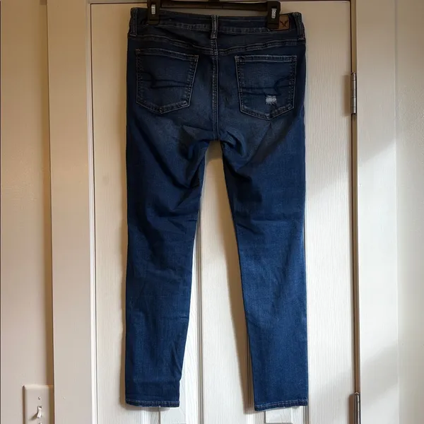 American Eagle | Basic Distressed “Jegging” Jeans Size 10 Short - Image 6