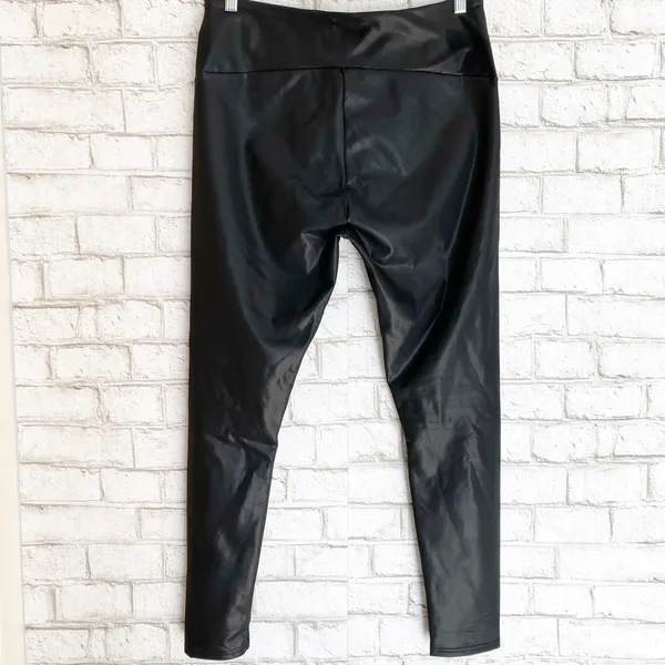 Viv Collection Faux Leather High Rise Leggings XL - Image 4