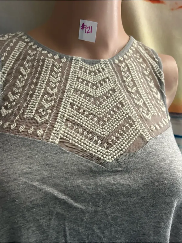 American Eagle Sleeveless Gray Tank & Lace Yoke SM - Image 7