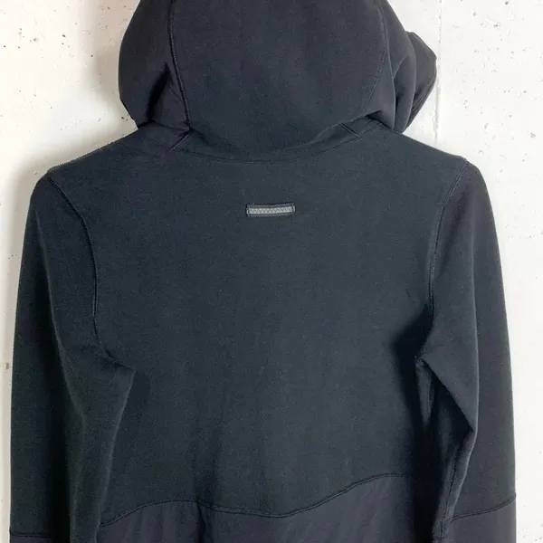 Lululemon Voyage Hoodie Stretch French Terry Yoga Boardshort Fabric Black 8 - Image 10