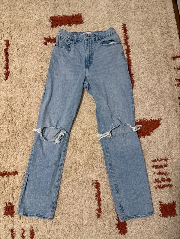 Abercrombie 90s Ultra High-Rise Straight - Image 2