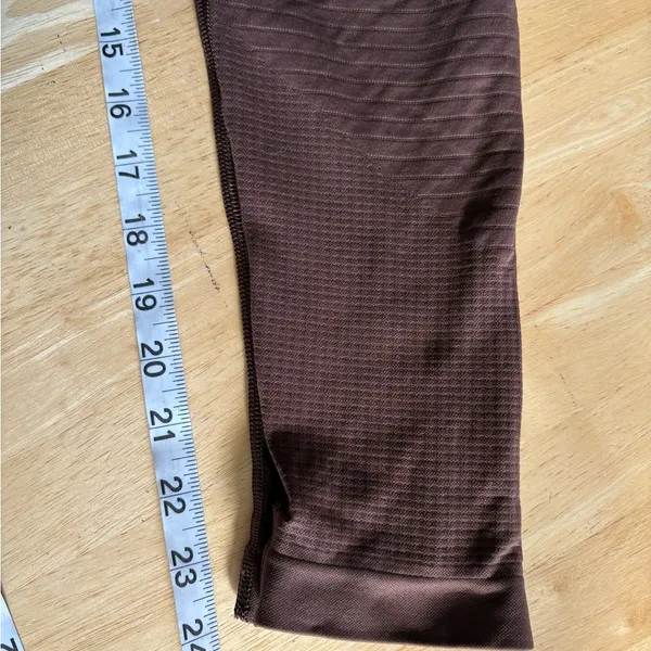 Women’s Best Power Seamless Leggings size small Chocolate brown - Image 16