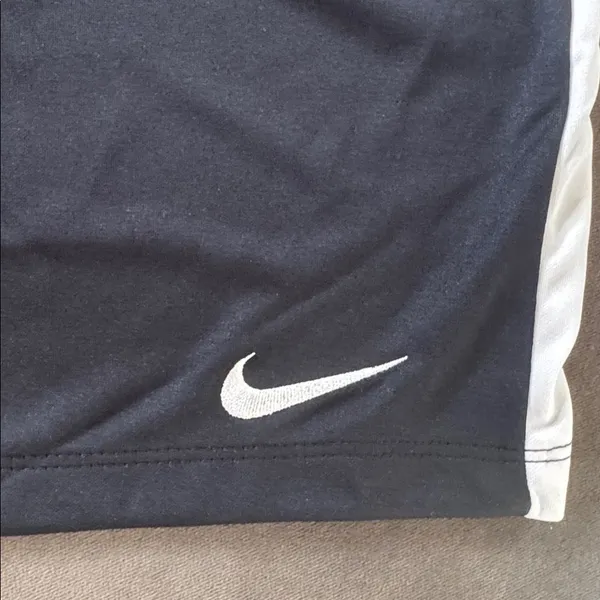Women’s Nike Dri-Fit Sport Shorts Black Drawstring Waist 725956-010 Size L NWT - Image 9