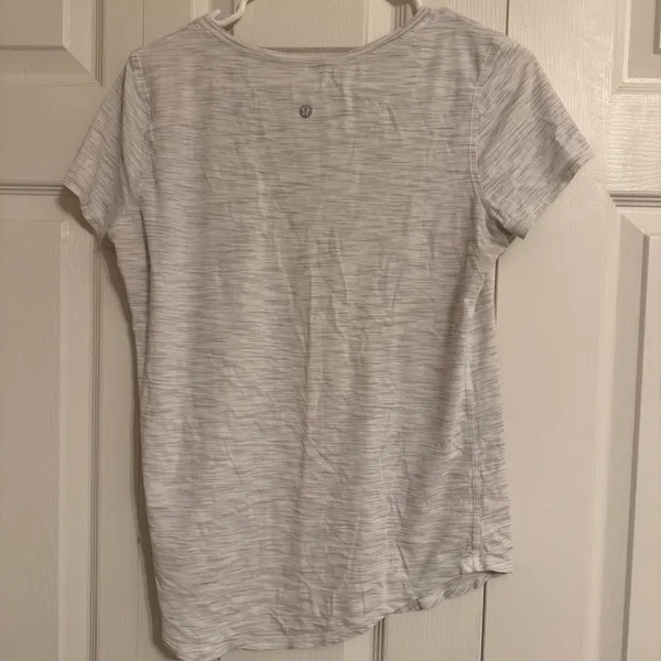 Lululemon Love crew short sleeve - Image 2