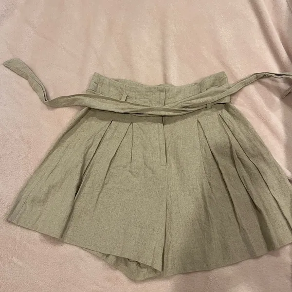 Zara Linen Beige Shorts - Image 3