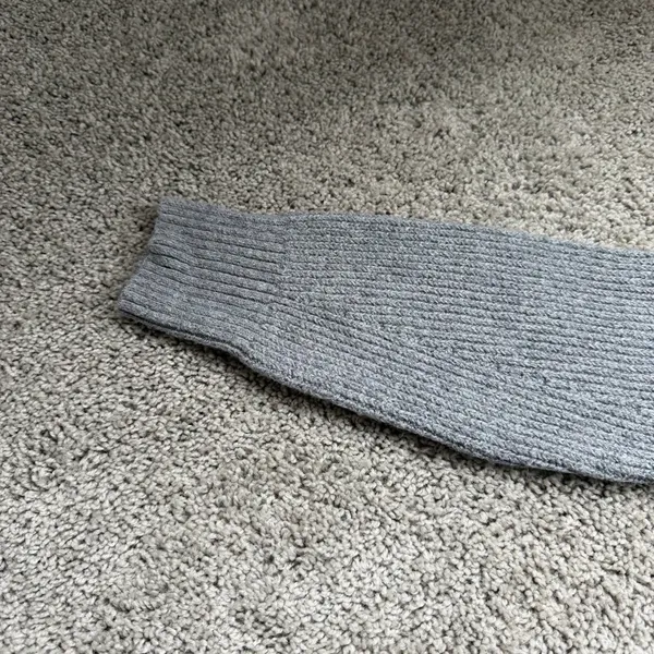 Old Navy Gray Knit Quarter Zip Sweater Size Small - Image 5